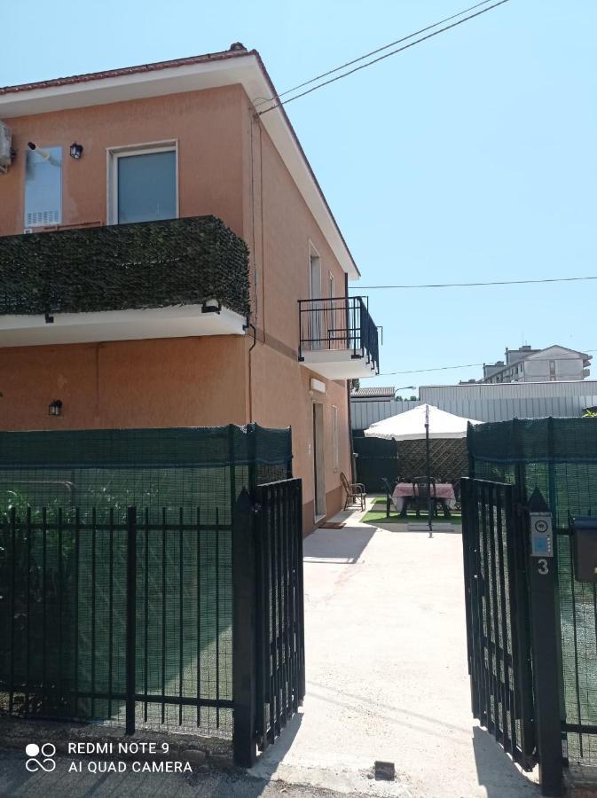 Luna House Montesilvano Marina Εξωτερικό φωτογραφία