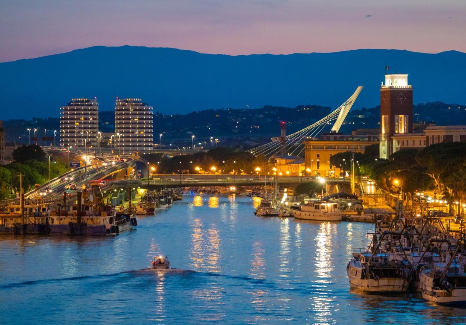 Luna House Montesilvano Marina Εξωτερικό φωτογραφία